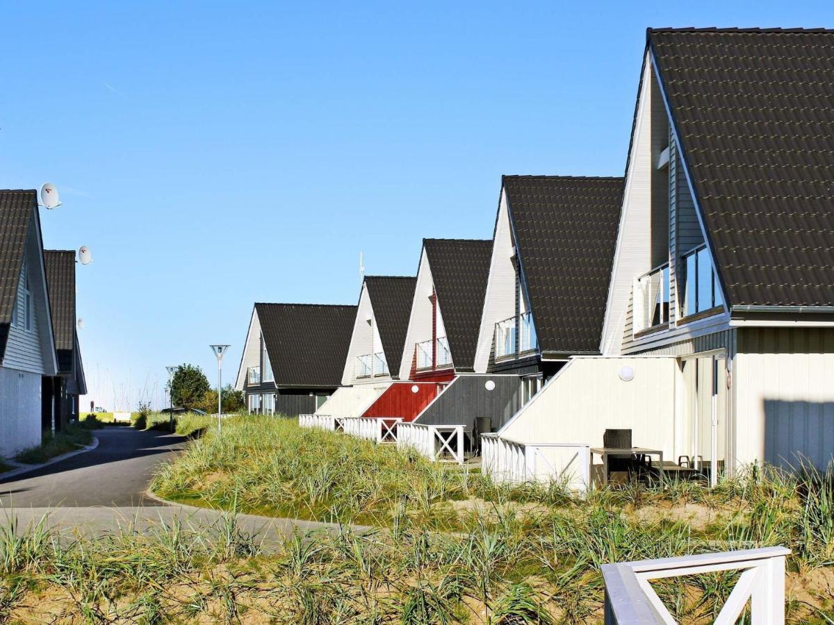 6 Person Holiday Home In Wendtorf Экстерьер фото